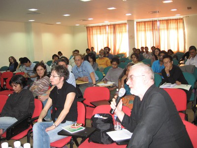 The audience, listening to Asian Cinema Conference (February, 04, 2007)